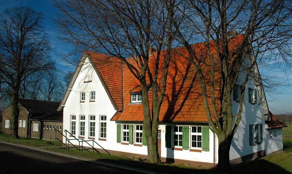 Sankt-Josef-Volksschule in Baal